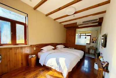 Chengxin Heqi Harmony & Wellness Retreat, Mogan Mountain, listing photograph 3 of 3