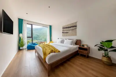 Yuanshan Xingkong Guesthouse, listing photograph 3 of 3