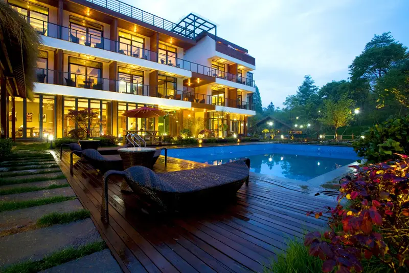 Mogan Lansu Holiday Hotel, listing photograph 1 of 3