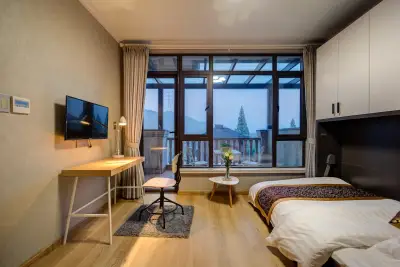 Caiyuan Homestay, listing photograph 2 of 3