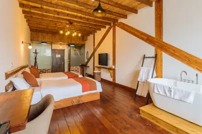 Floral Hotel · Oxygen Hotel Mogan Mountain Hotel, listing photograph 3 of 3