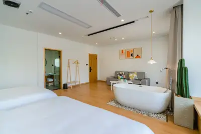 Yigui Villa, listing photograph 3 of 3