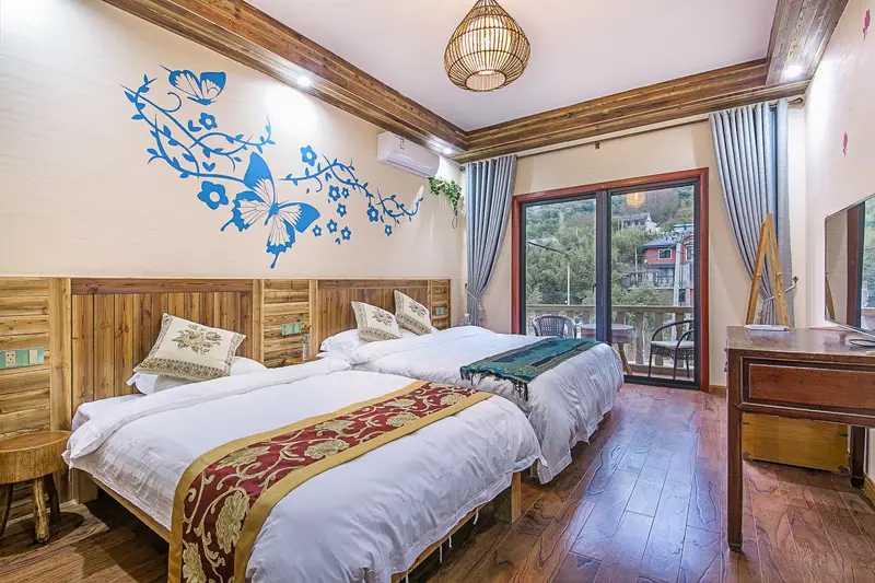 Moganshan Yishang Inn, listing photograph 1 of 3