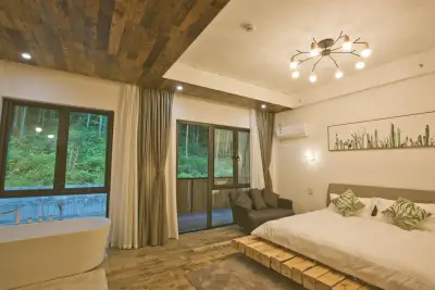 Mo Li B&B, listing photograph 2 of 3