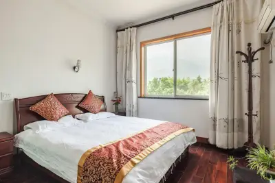 Qingyan. Mogan Mountain Inn, listing photograph 3 of 3