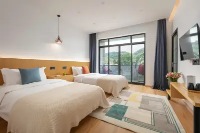 Moganshan Fengxi Mountain Residence, listing photograph 2 of 3