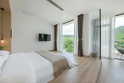Moganshan Miyou Light Luxury Camping Holiday Beauty Villa, listing photograph 3 of 3